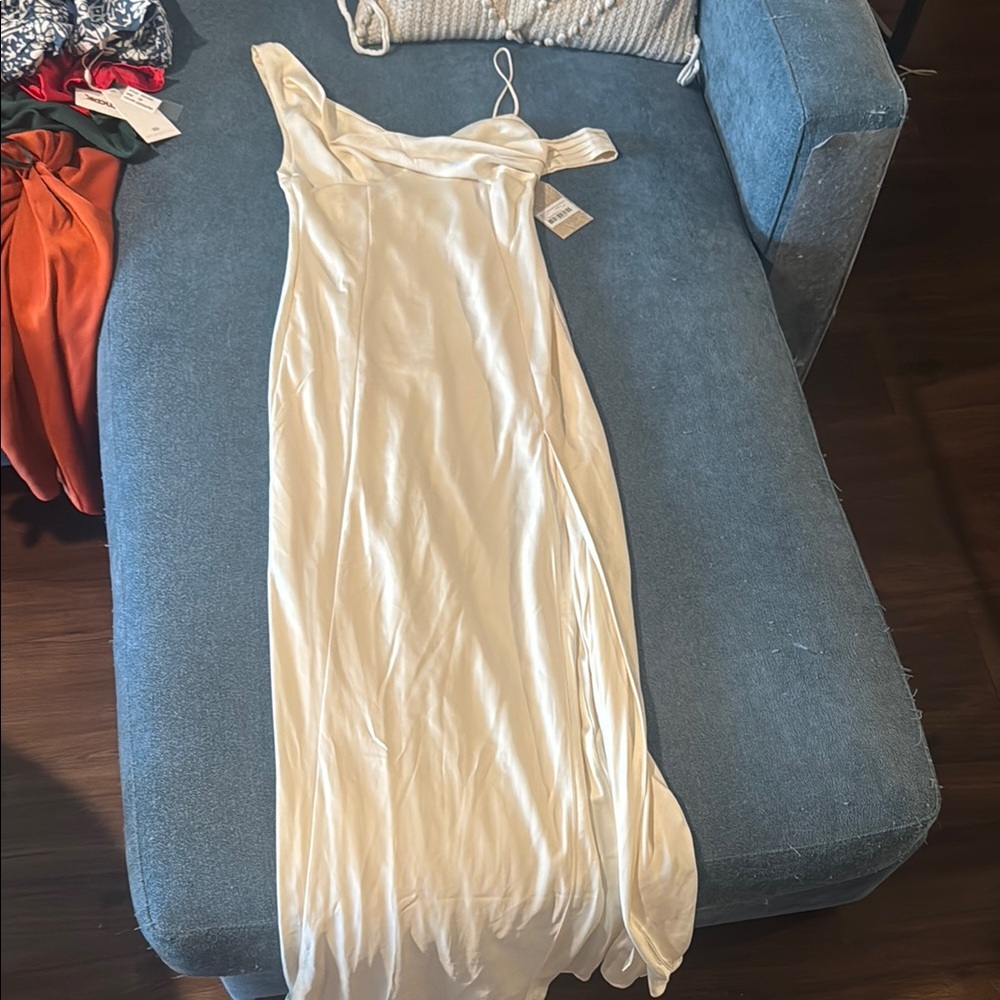 Meshki Elegant Cream Women's Dress satin off shoulder